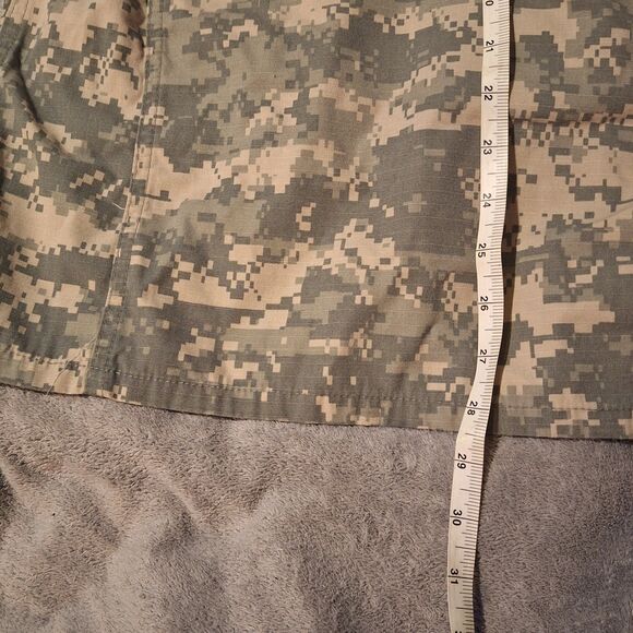 US Army Combat Uniform Coat Shirt Medium Regular 8415-01-519-8510 Digital - Picture 10 of 10